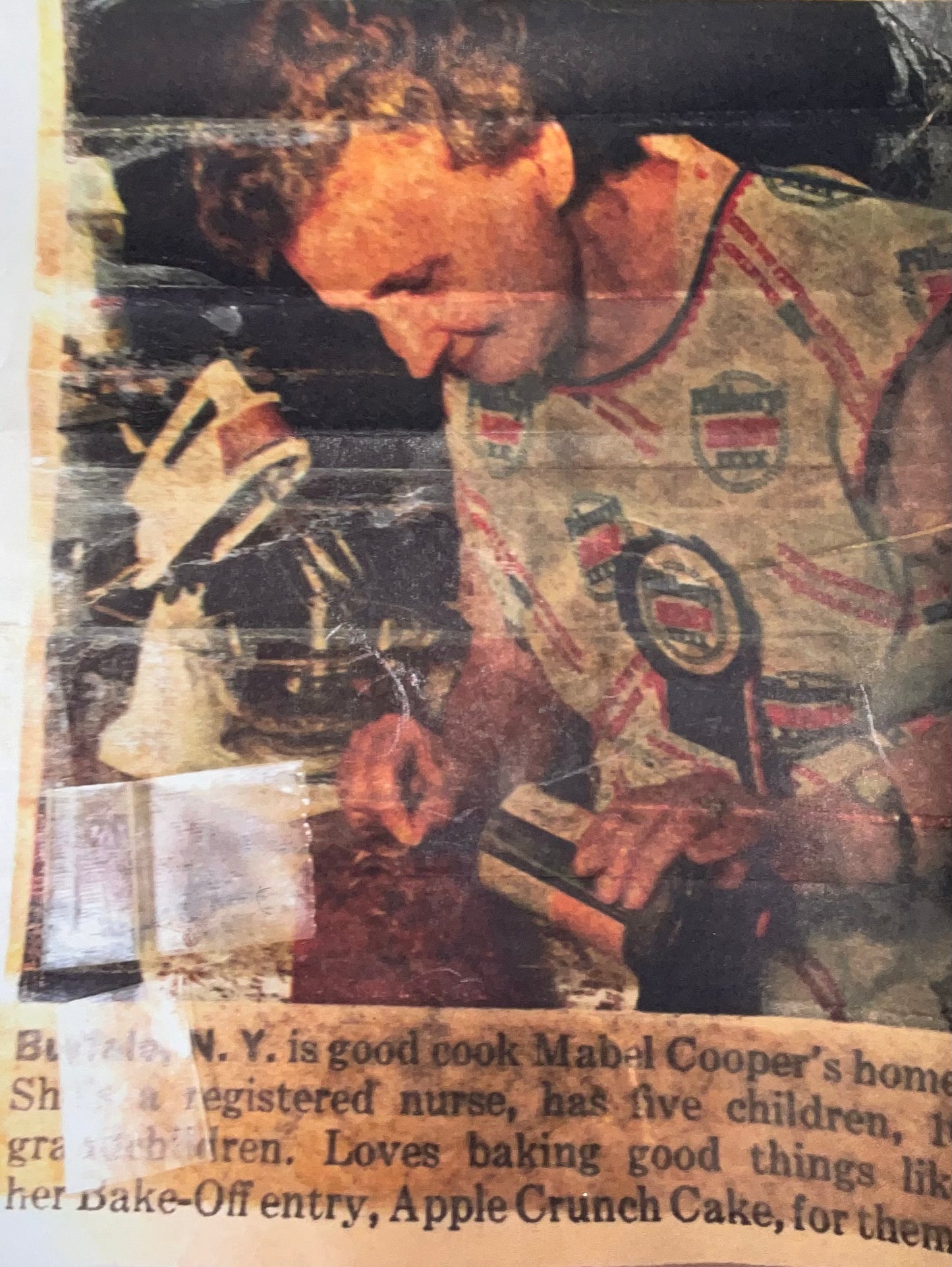 Spicy Apple Crunch Cake 5”x5” or Loaf