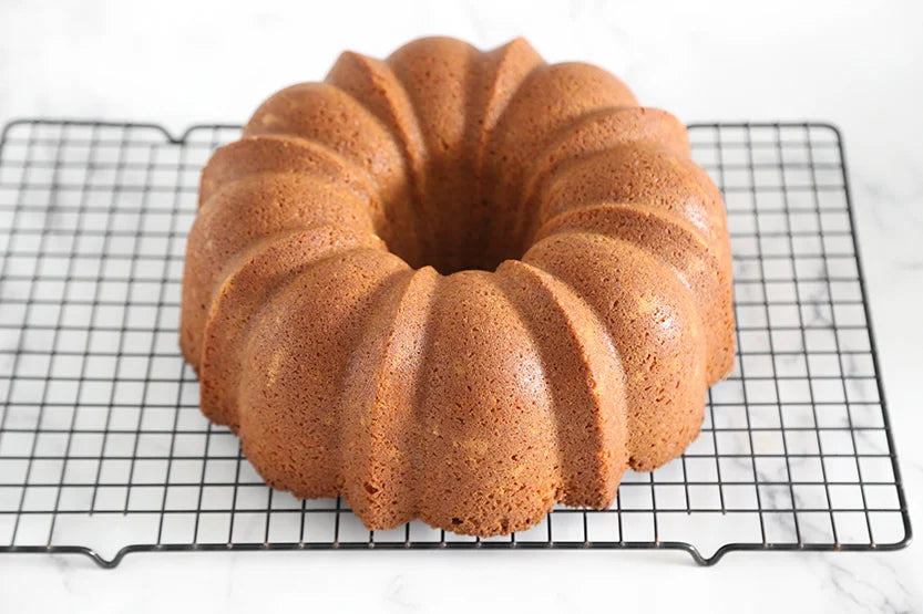 Cinnamon Roll Bundt Cake