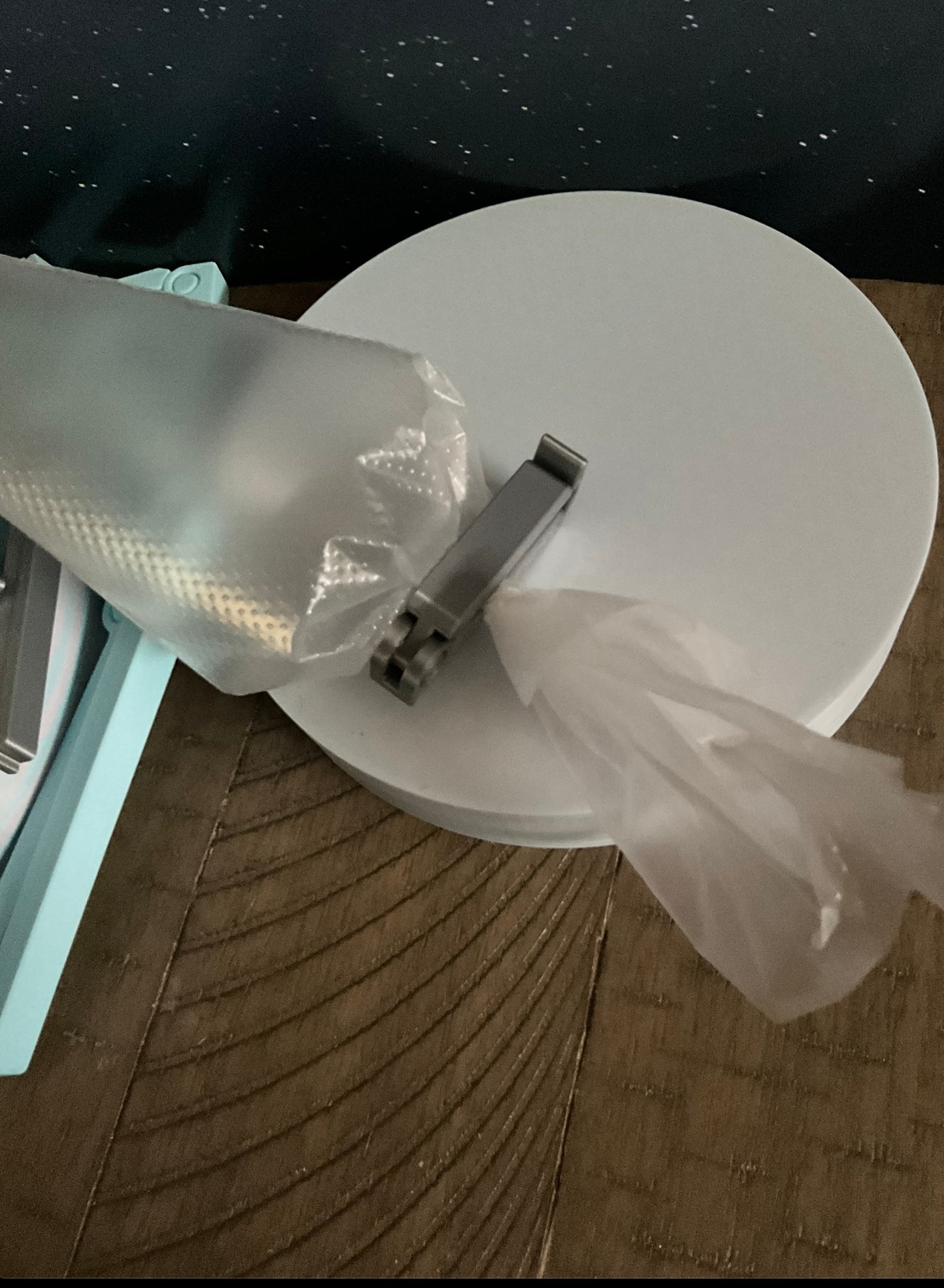 Piping Bag Closure Clips-10 pack-Multiple Sizes, Colors and Uses