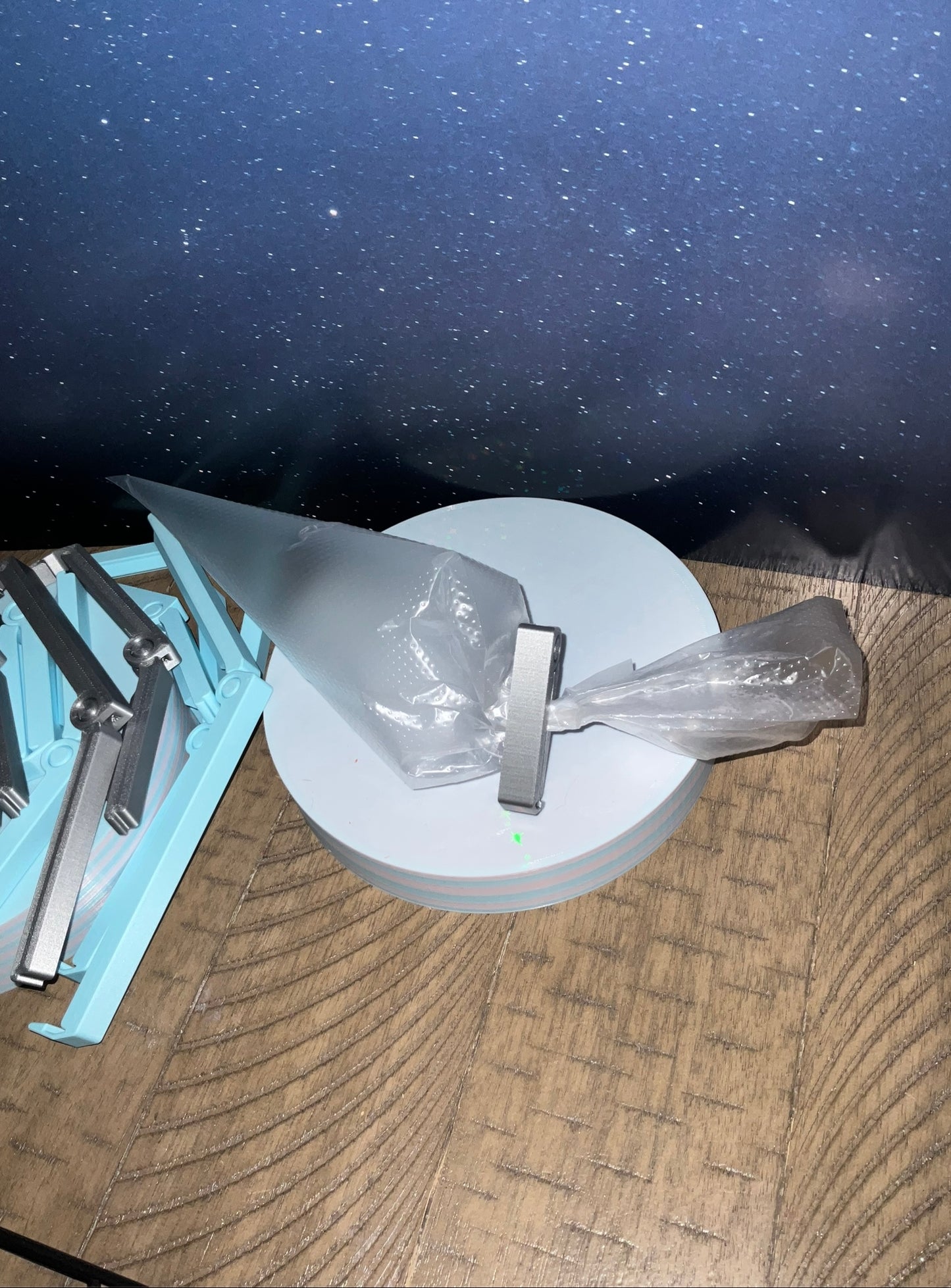 Piping Bag Closure Clips-10 pack-Multiple Sizes, Colors and Uses